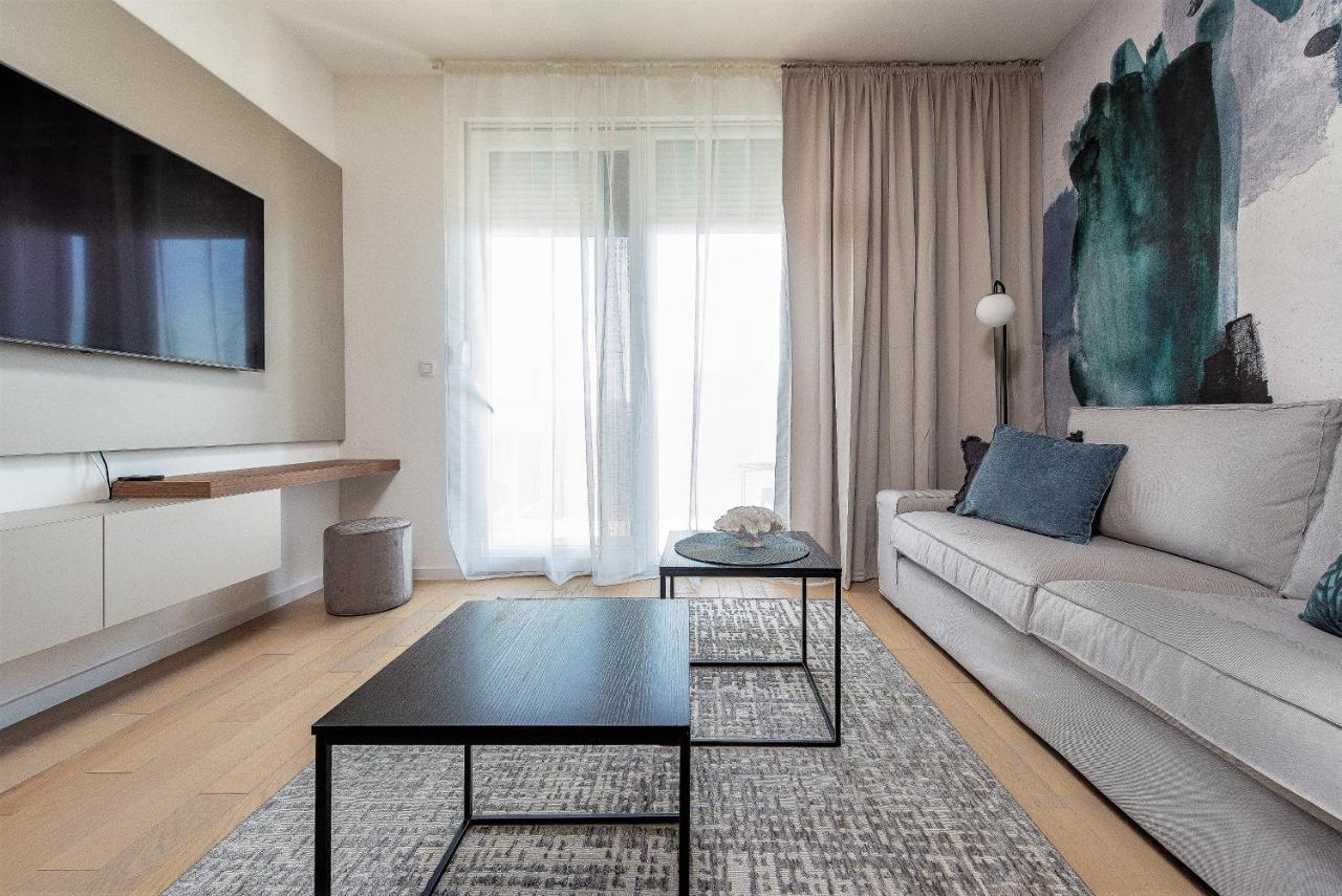 City Lux Apartment 2 - With Garage And Balcony Zadar Exteriör bild
